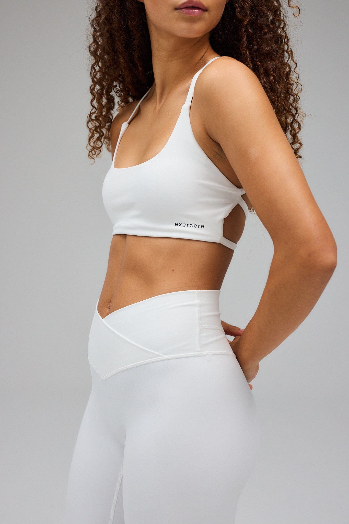 Exercere Sports Bras Sculpt Bra - White